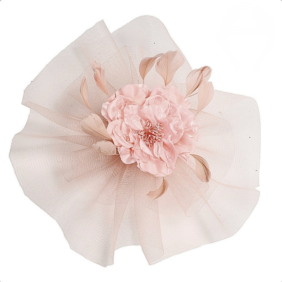 Beloved Millinery Beautiful Peach Fascinator 3PC Kentucky Derby Tea Bridal NWT